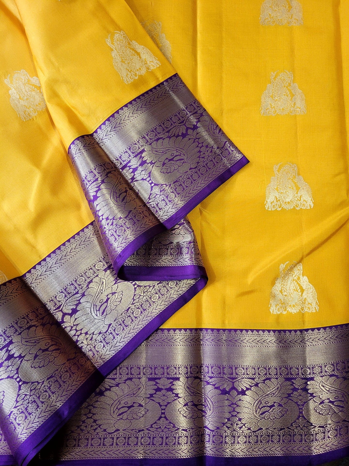 Pure Korvai Kanchipuram Handloom Silk Saree