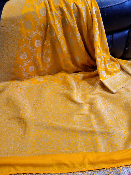 Semi Georgette Banaras Silk Saree