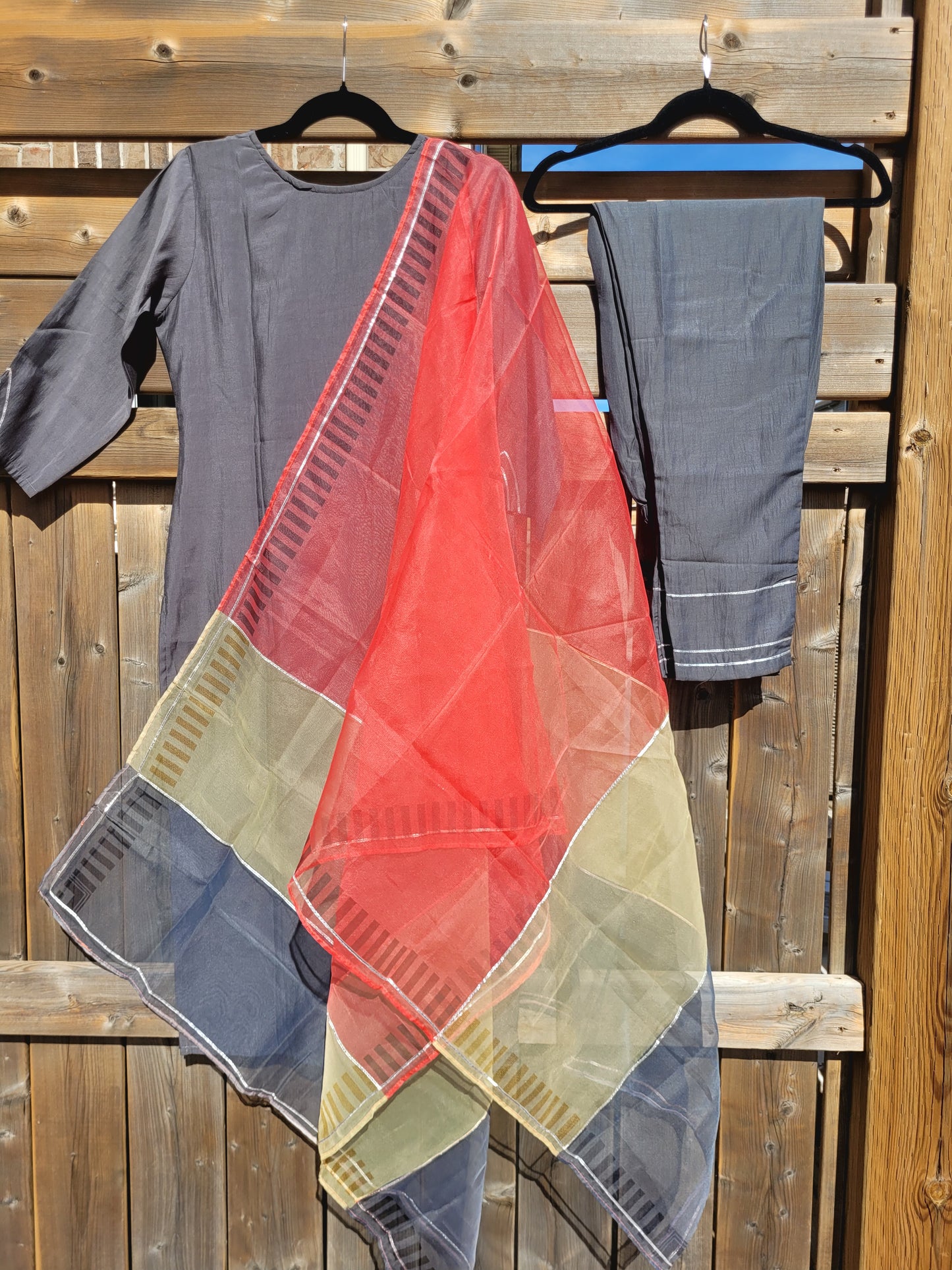 Muslin Salwar With Organza Dupatta