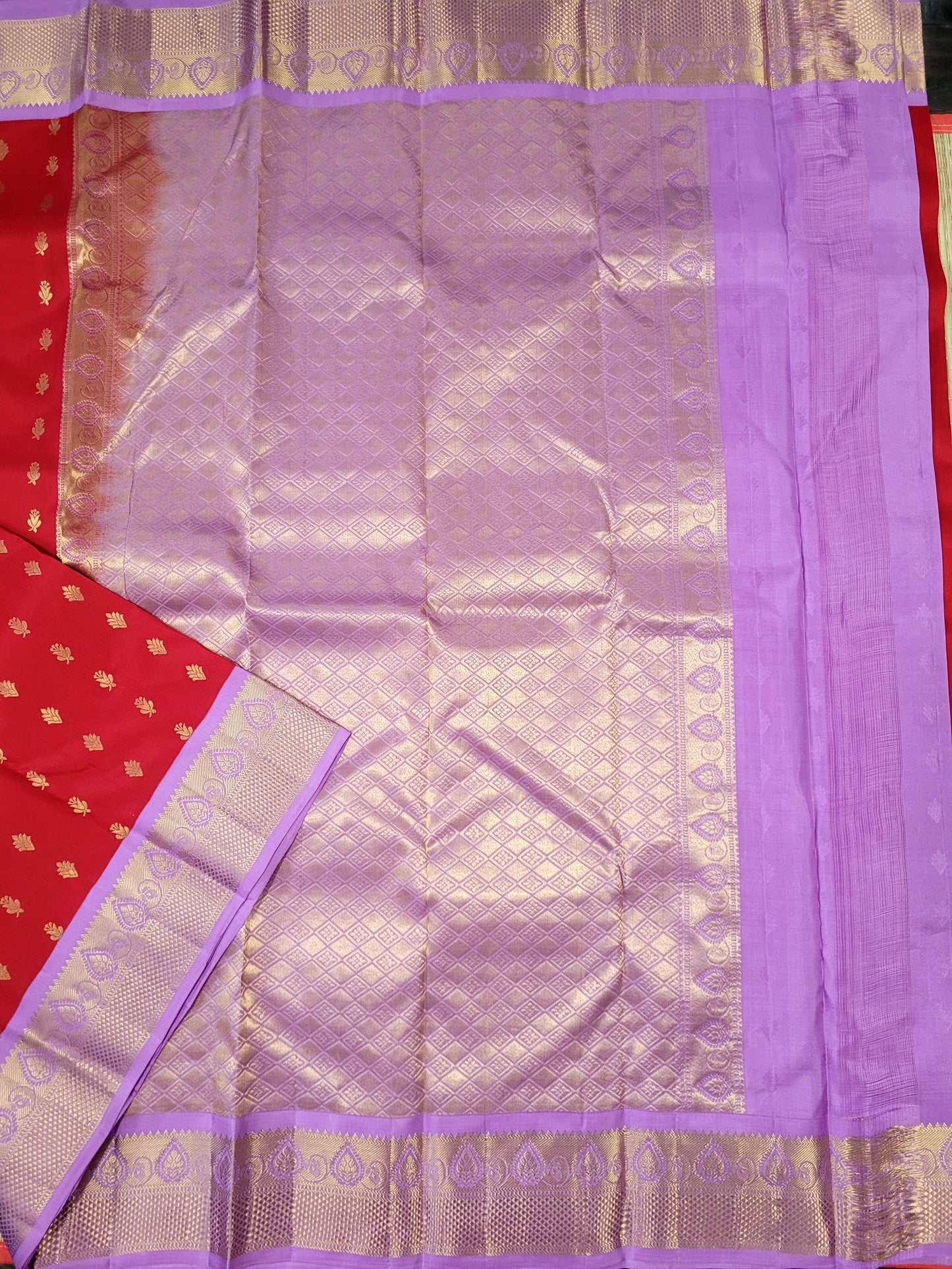 Pure Korvai Kanchipuram Handloom Silk Saree
