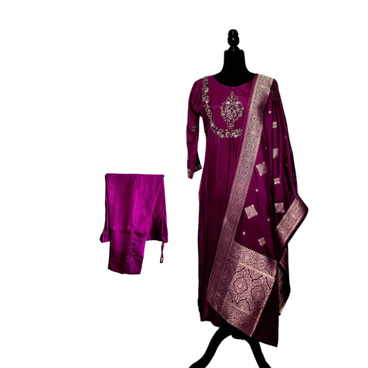 Salwar Suit With Organza Dupatta
