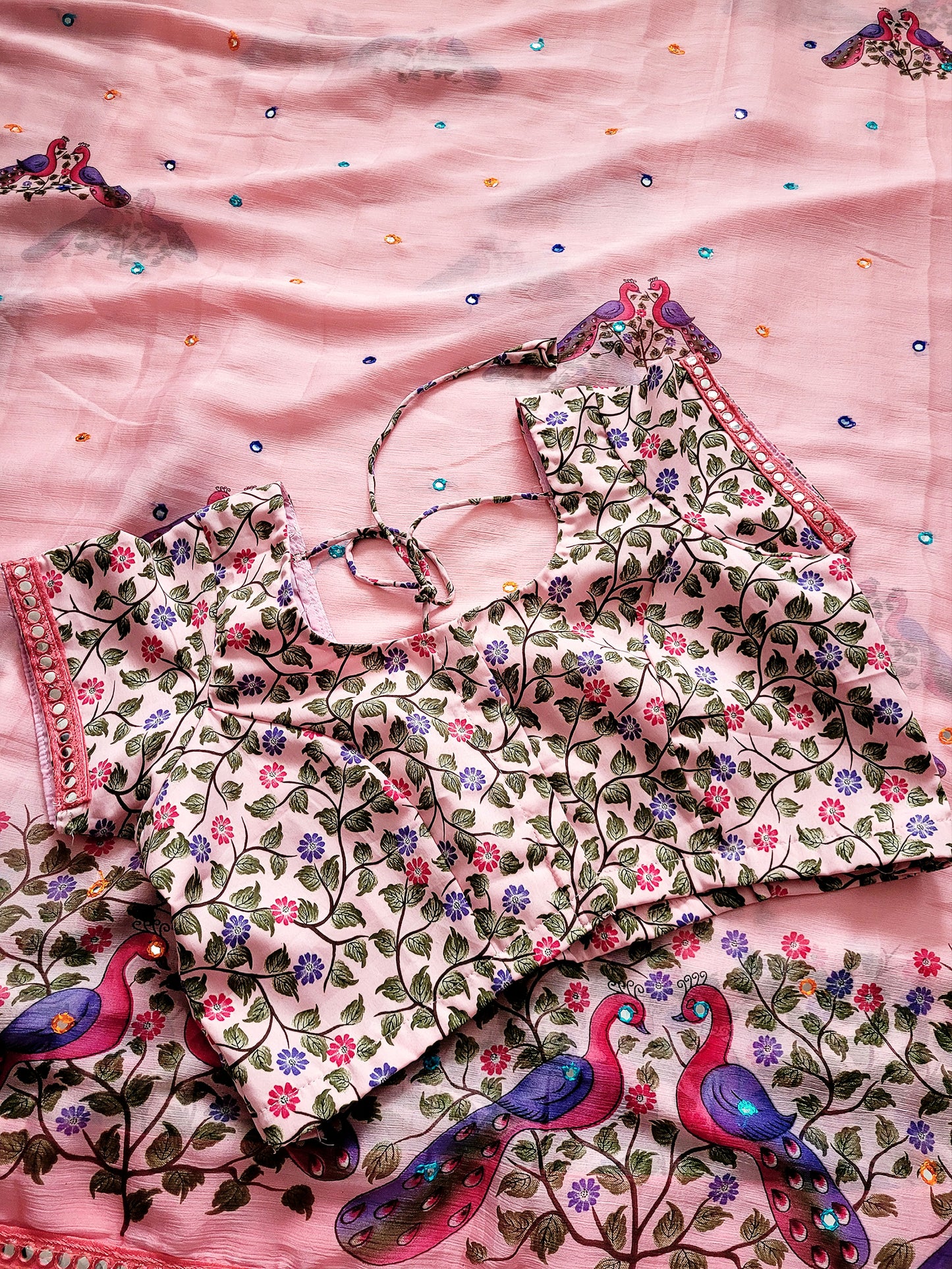 Chiffon Saree With Blouse