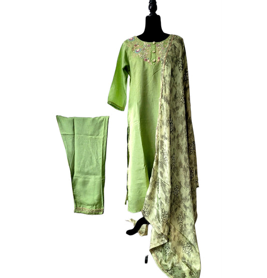 Salwar Suit With Printed Crepe Dupatta