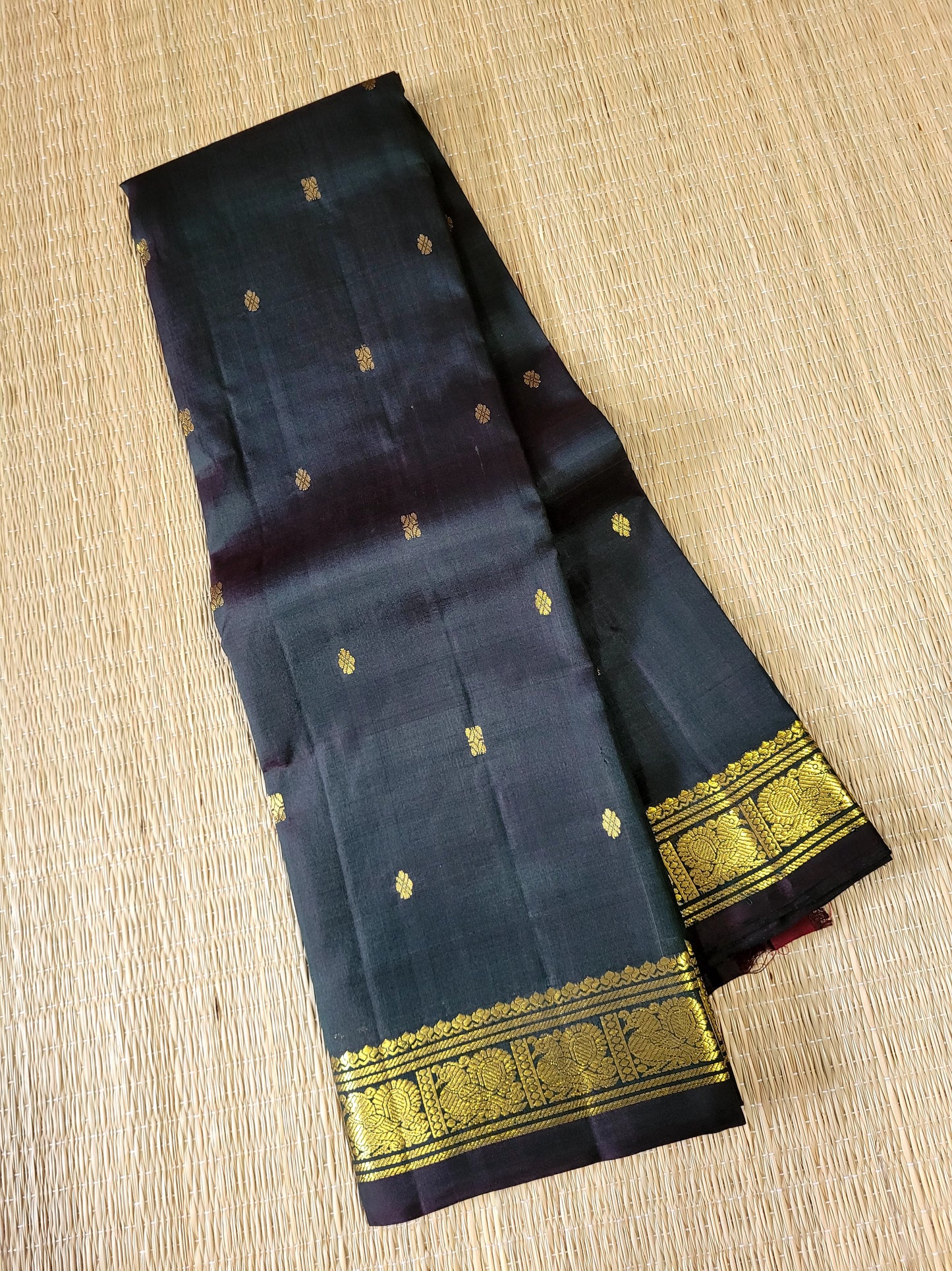 Pure Kanchipuram Handloom Silk Saree