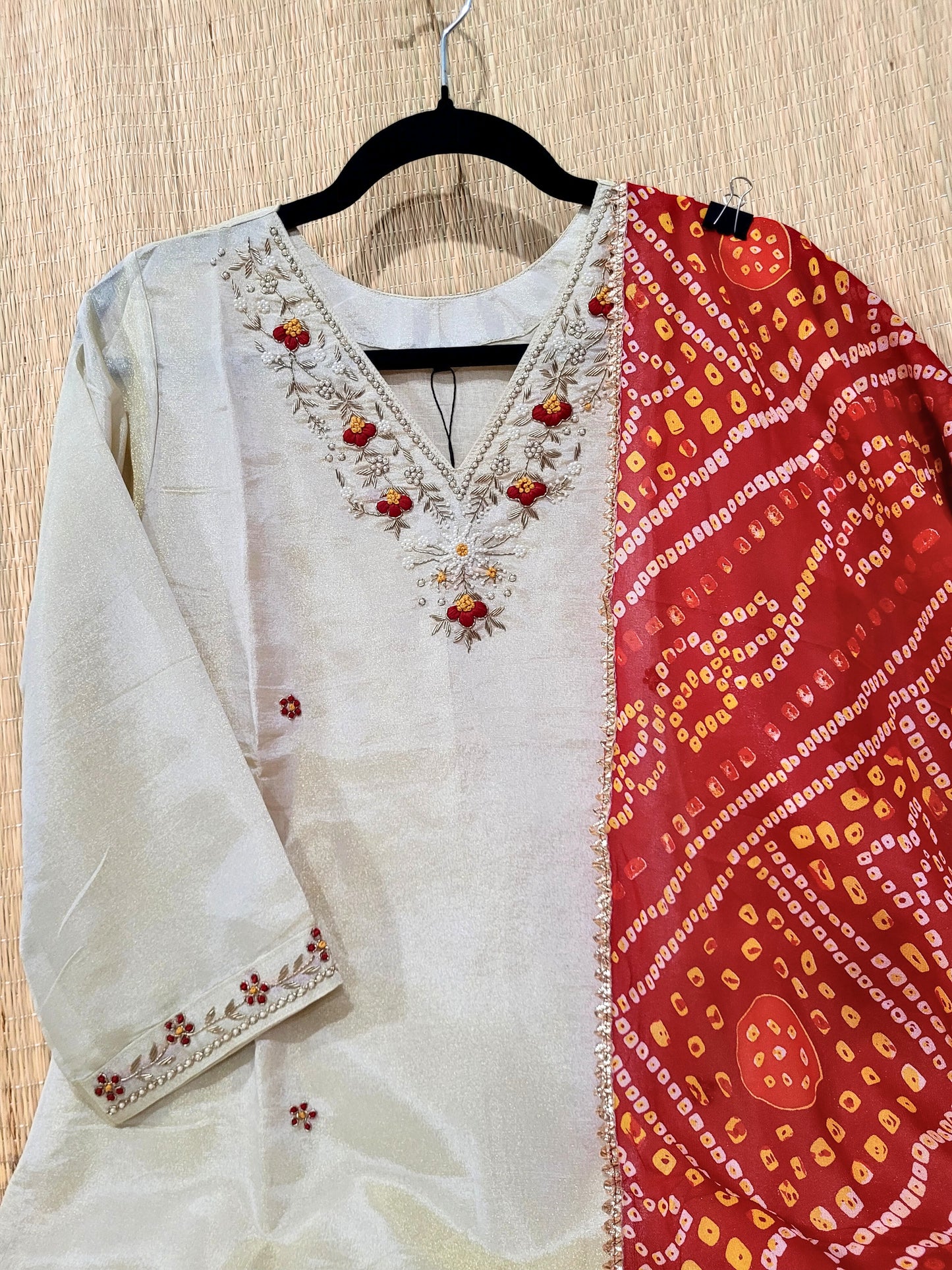 Pure Shimmer Tissue Salwar With Bandhani Dupatta