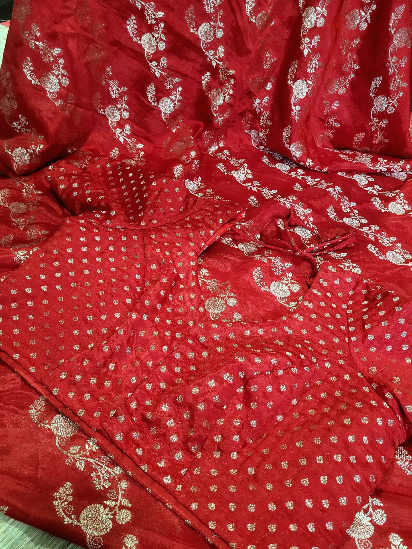 Banarasi Satin Mushru Silk Saree With Blouse