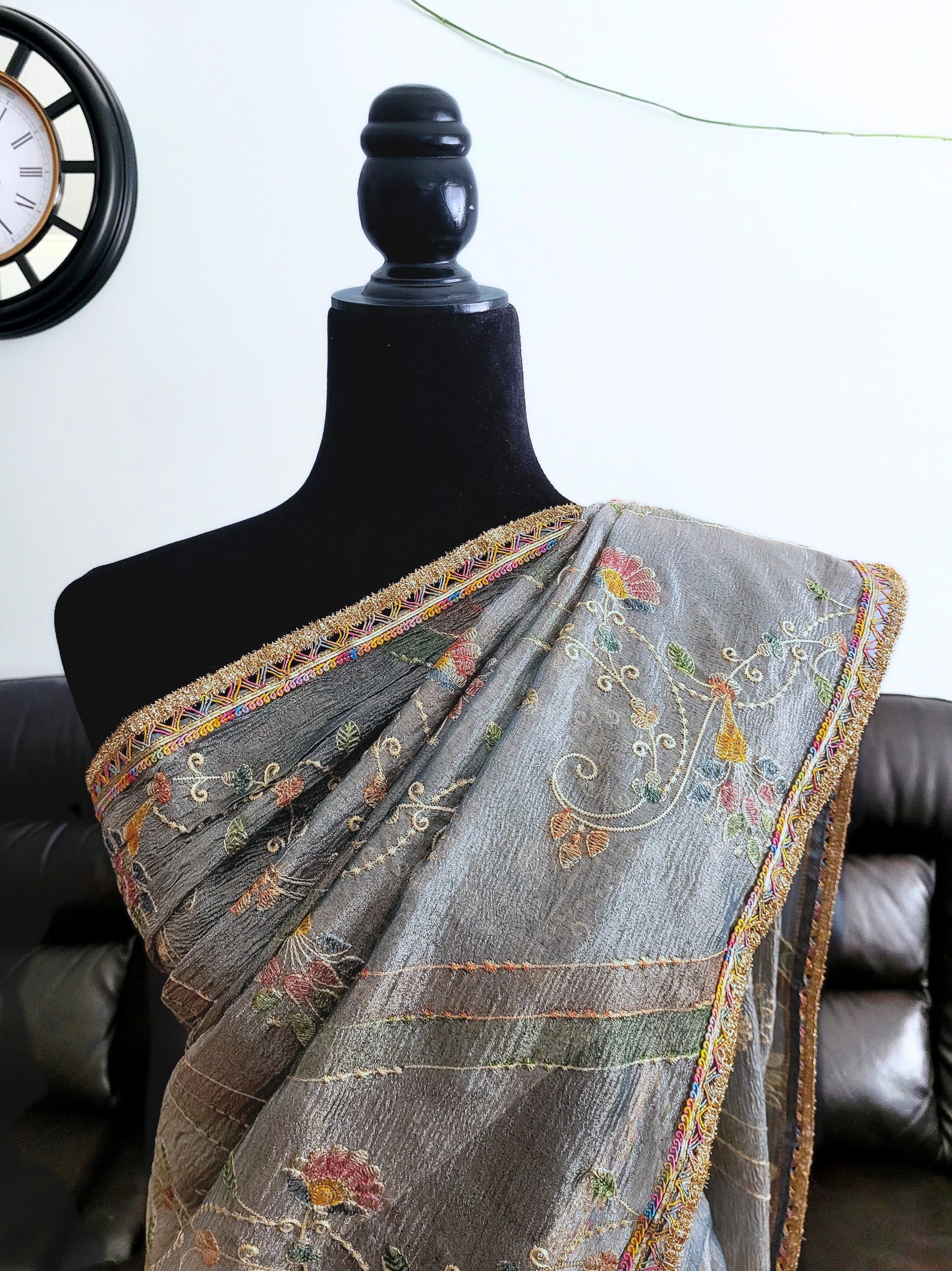 Crushed Tissue Saree With Embroidery
