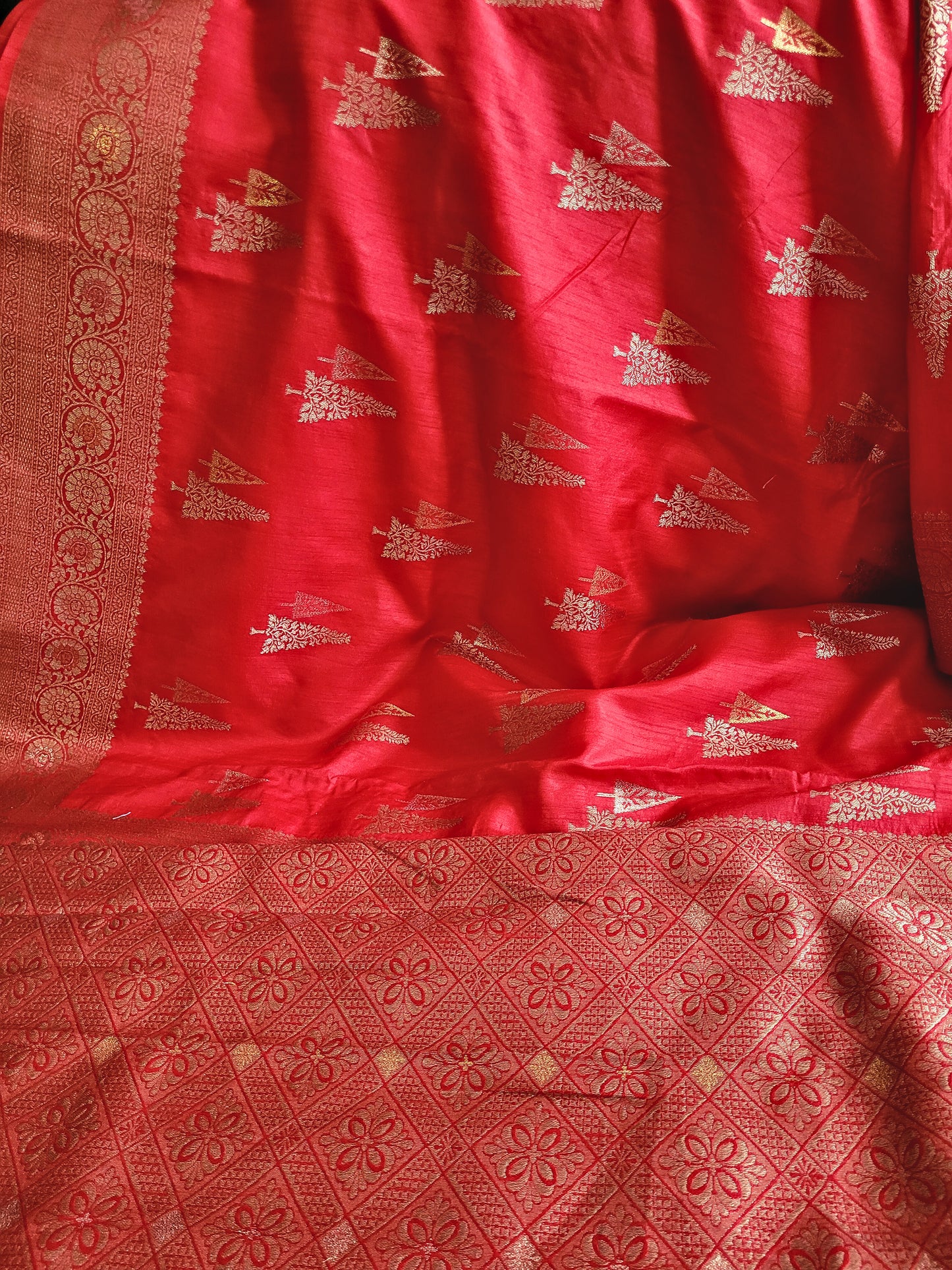 Semi Raw Silk Banaras Saree