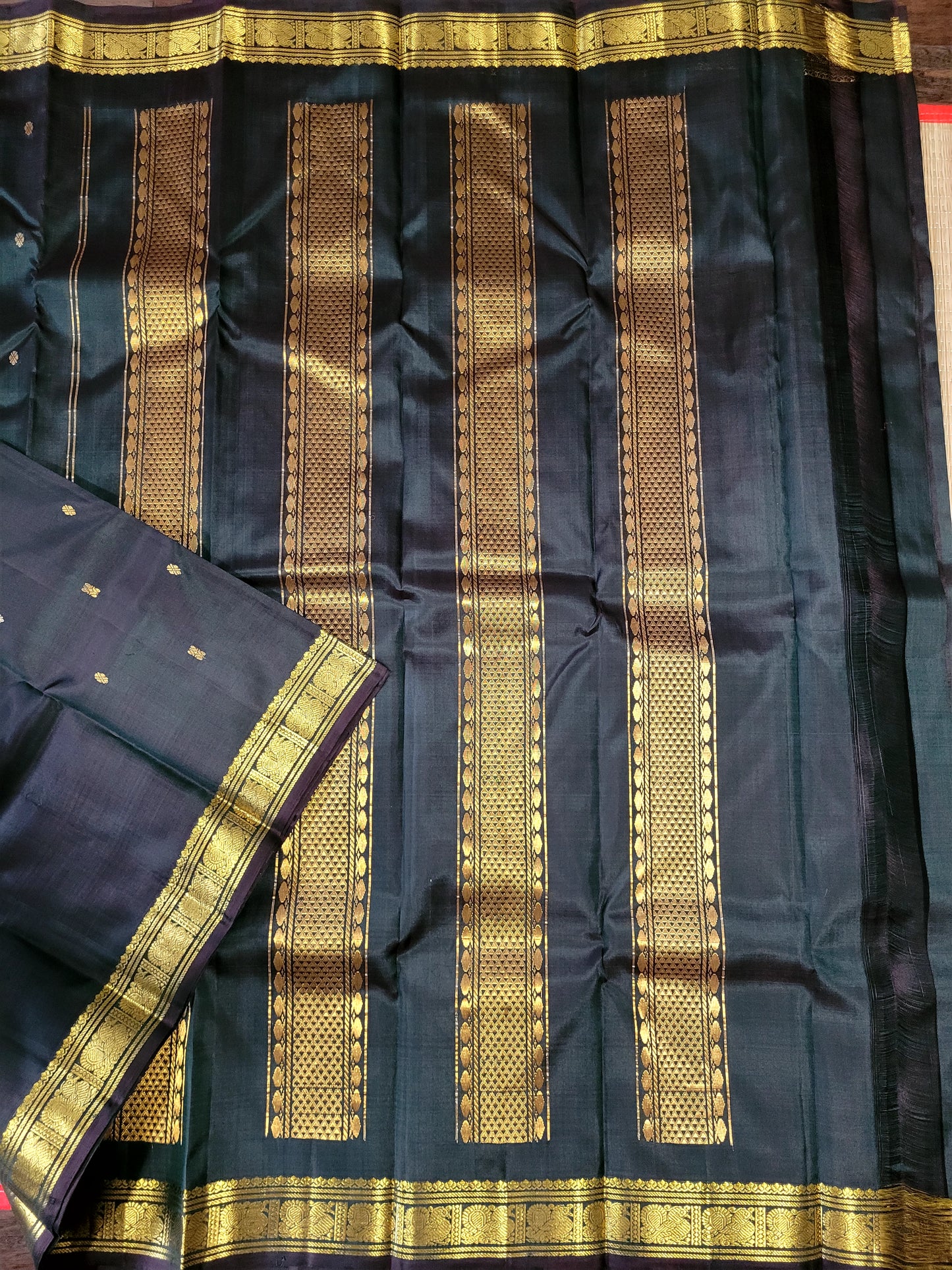 Pure Kanchipuram Handloom Silk Saree
