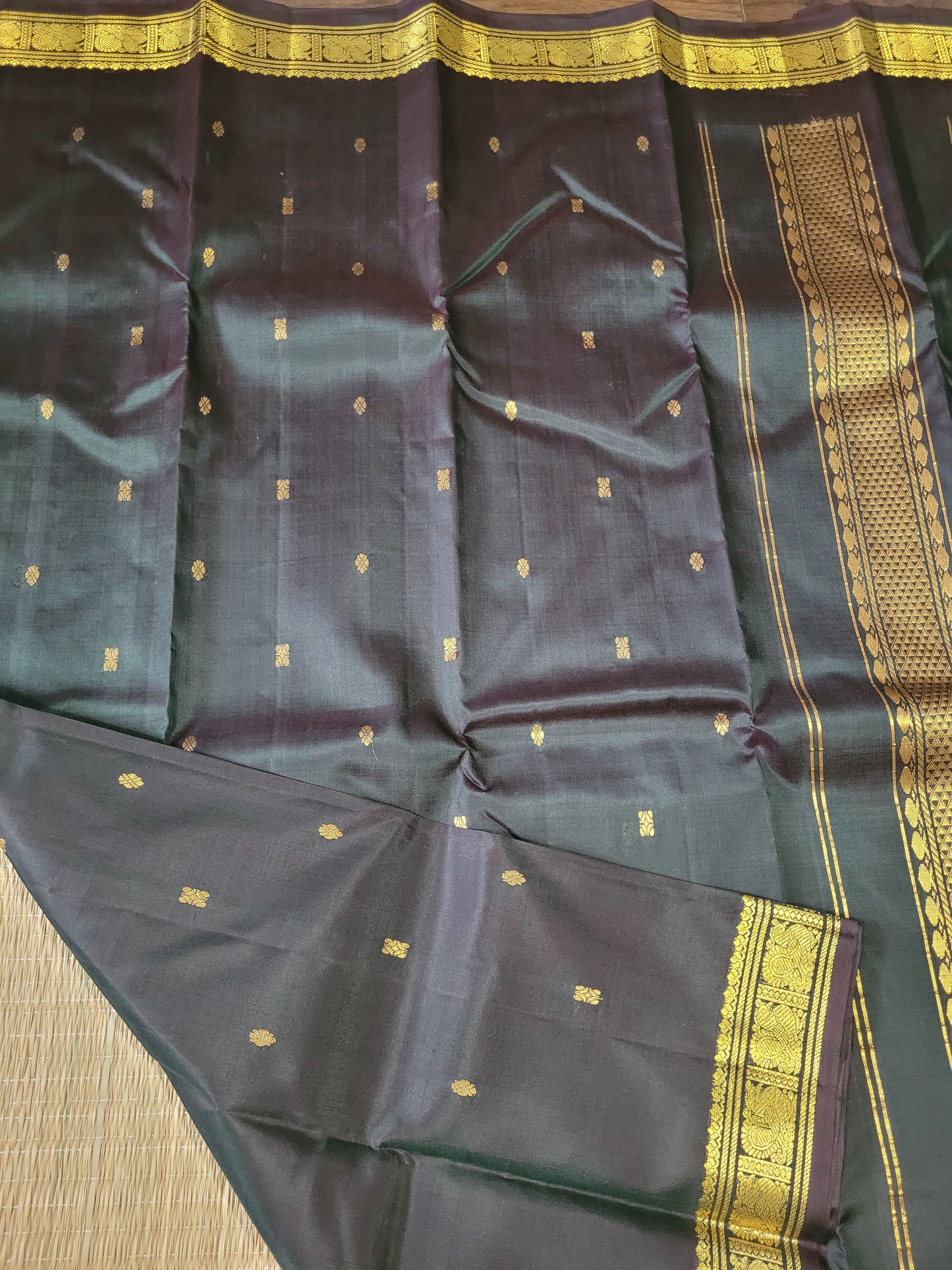 Pure Kanchipuram Handloom Silk Saree