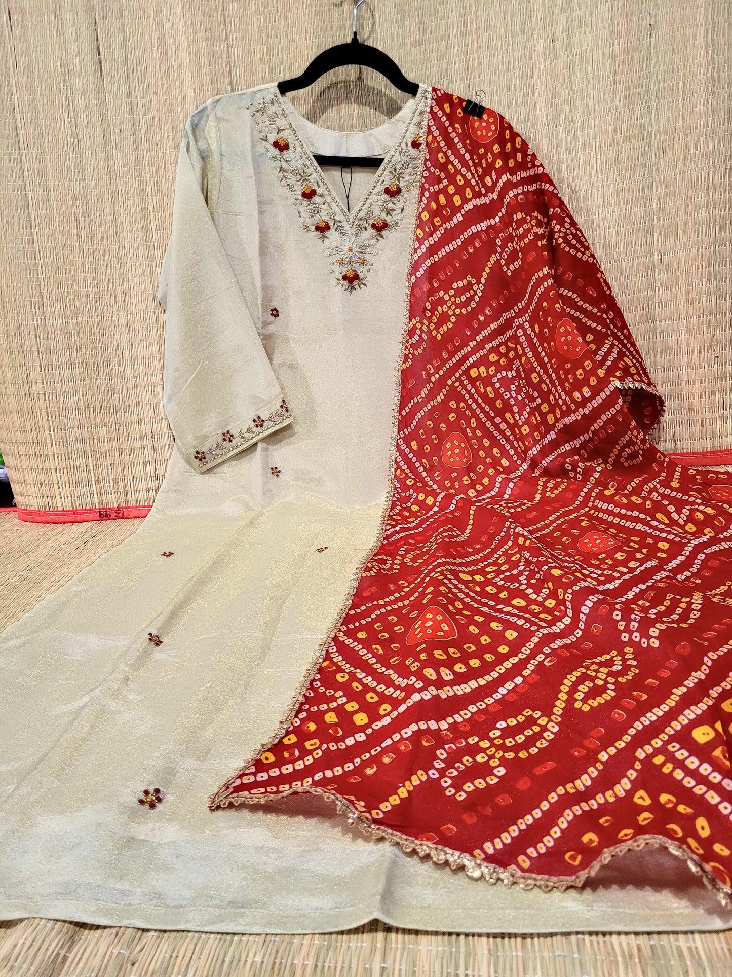 Pure Shimmer Tissue Salwar With Bandhani Dupatta