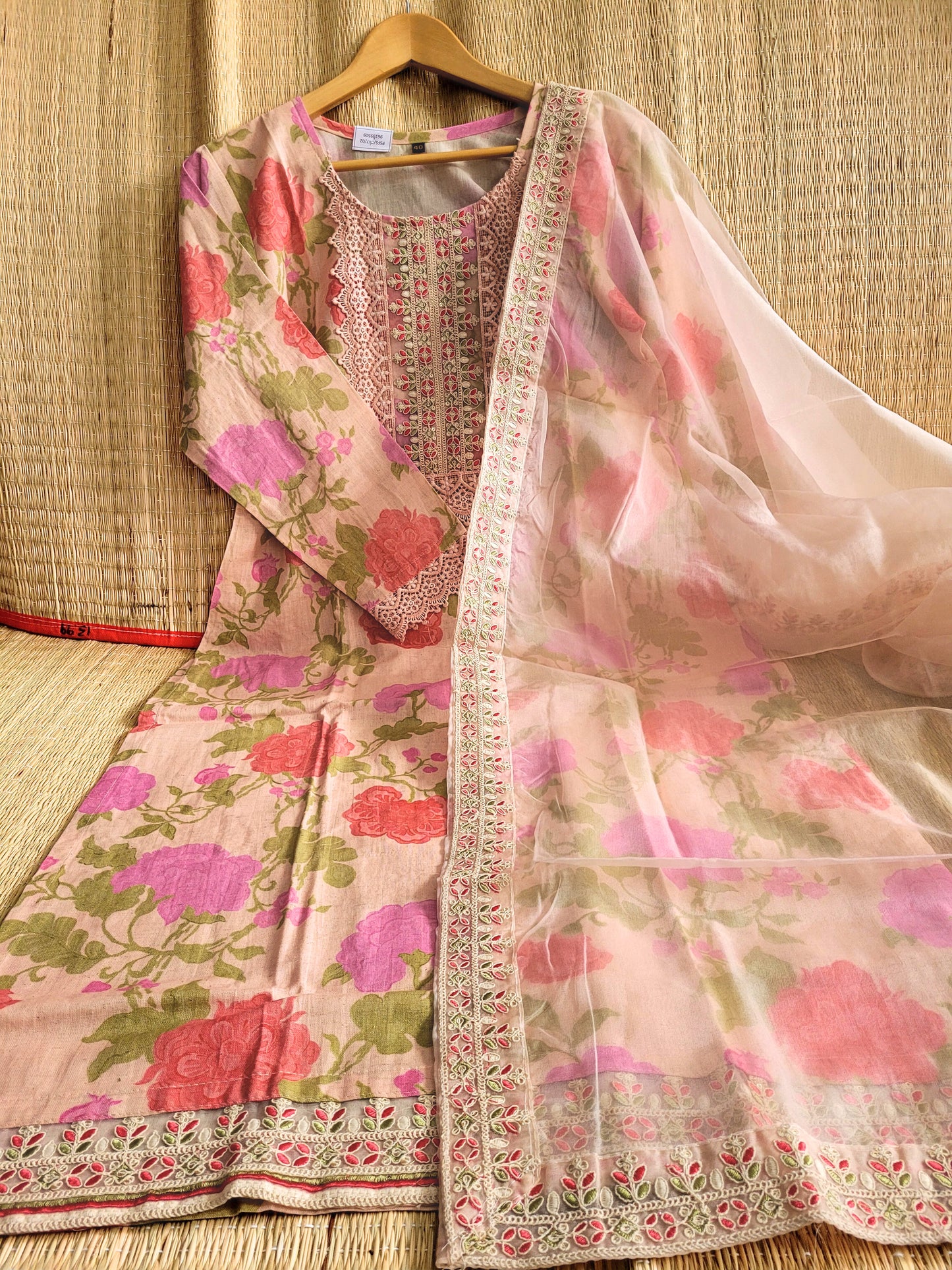Linen Printed Salwar With Organza Dupatta