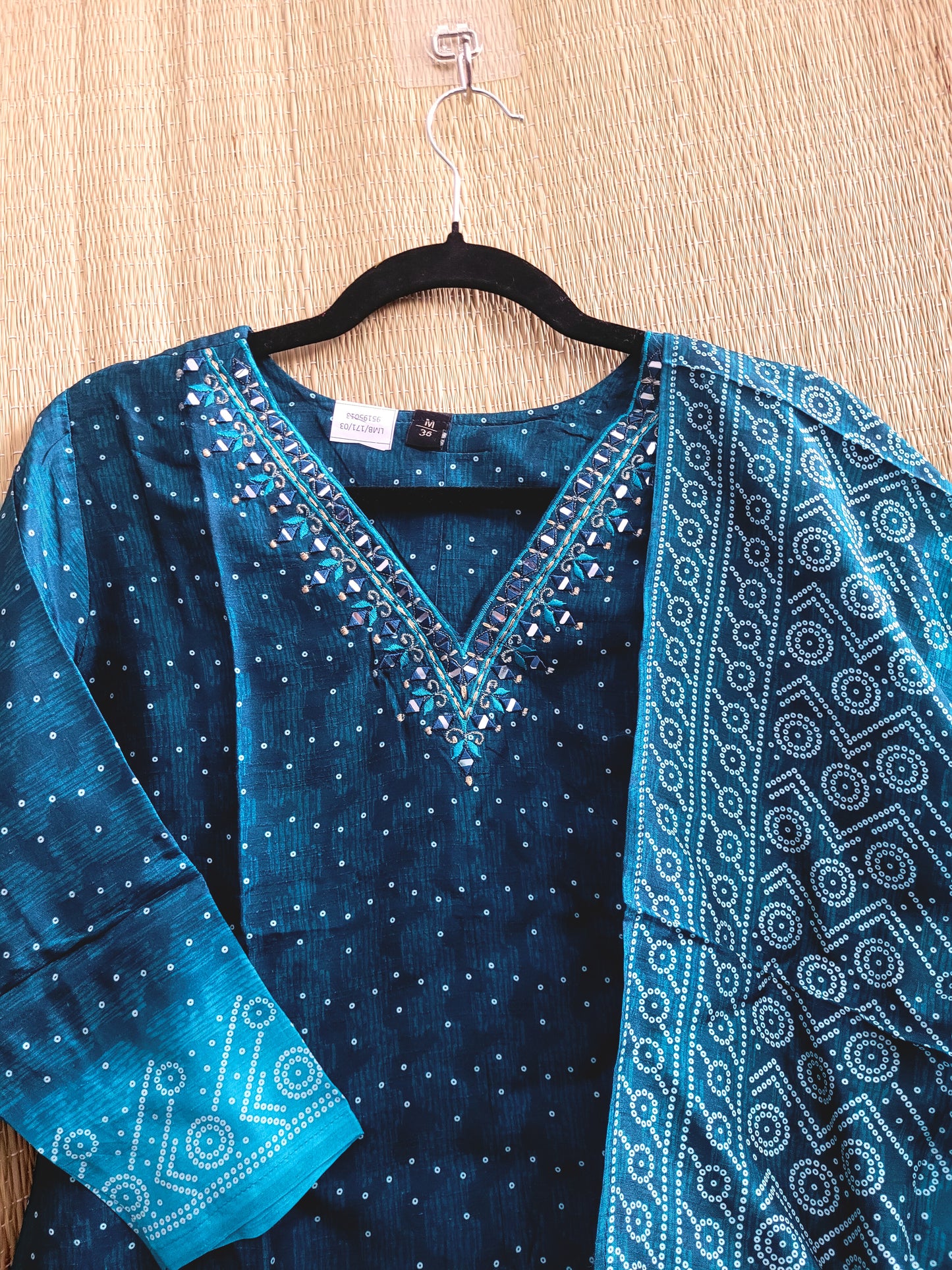 Crepe Bandhani Printed Salwar With Dupatta